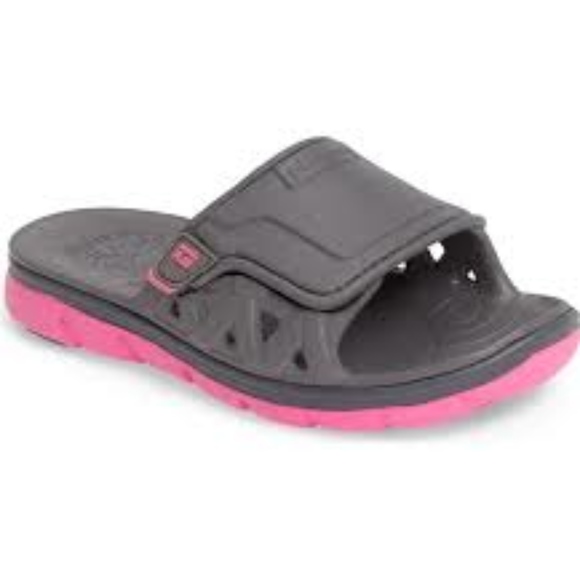Stride Rite Made 2 Play Phibian sandal NWT sz2 - Picture 1 of 4